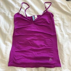 purple tank top